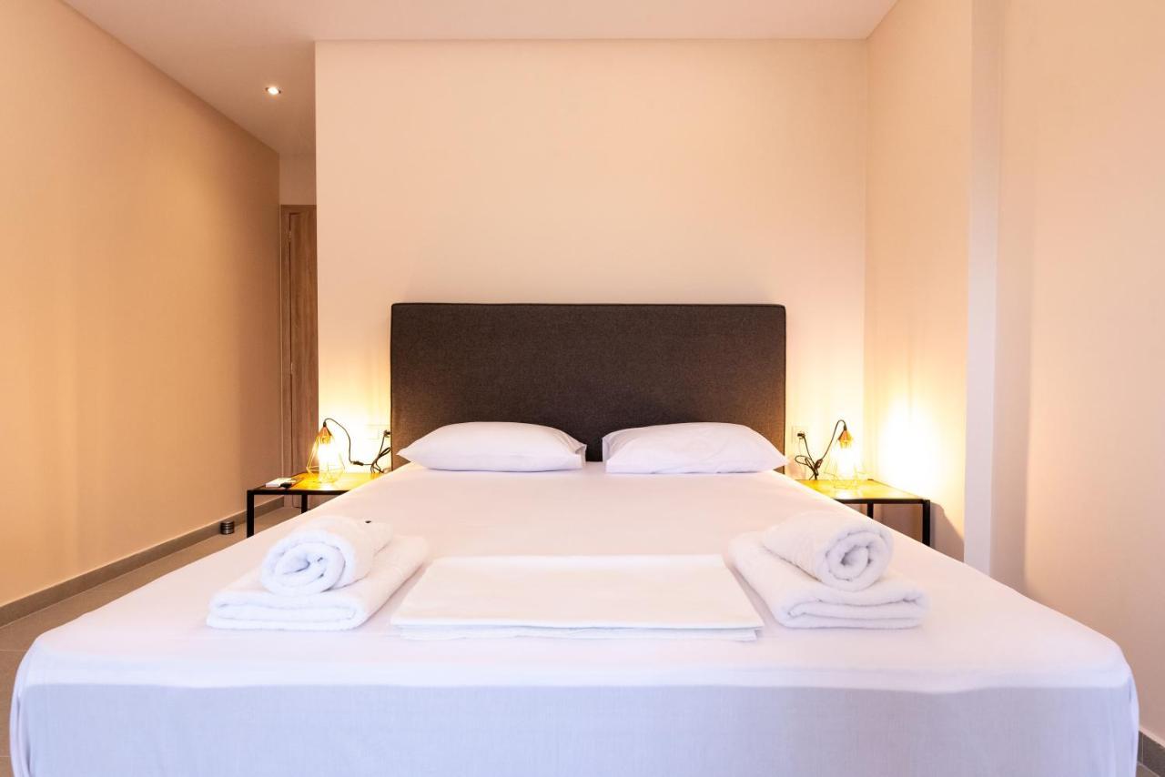 Mini Suites Near Athen'S Airport Free Shuttle From And To Athen'S Airport Spáta Exteriér fotografie