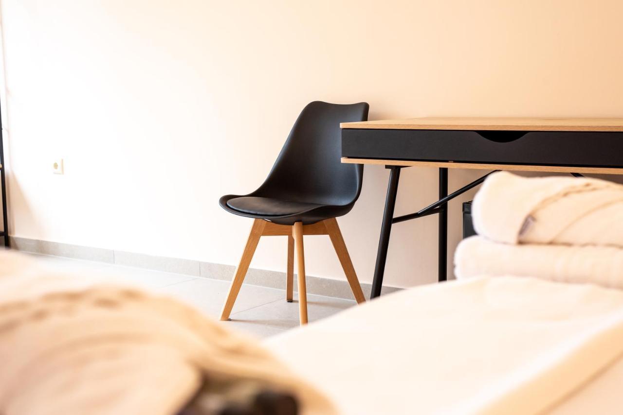 Mini Suites Near Athen'S Airport Free Shuttle From And To Athen'S Airport Spáta Exteriér fotografie